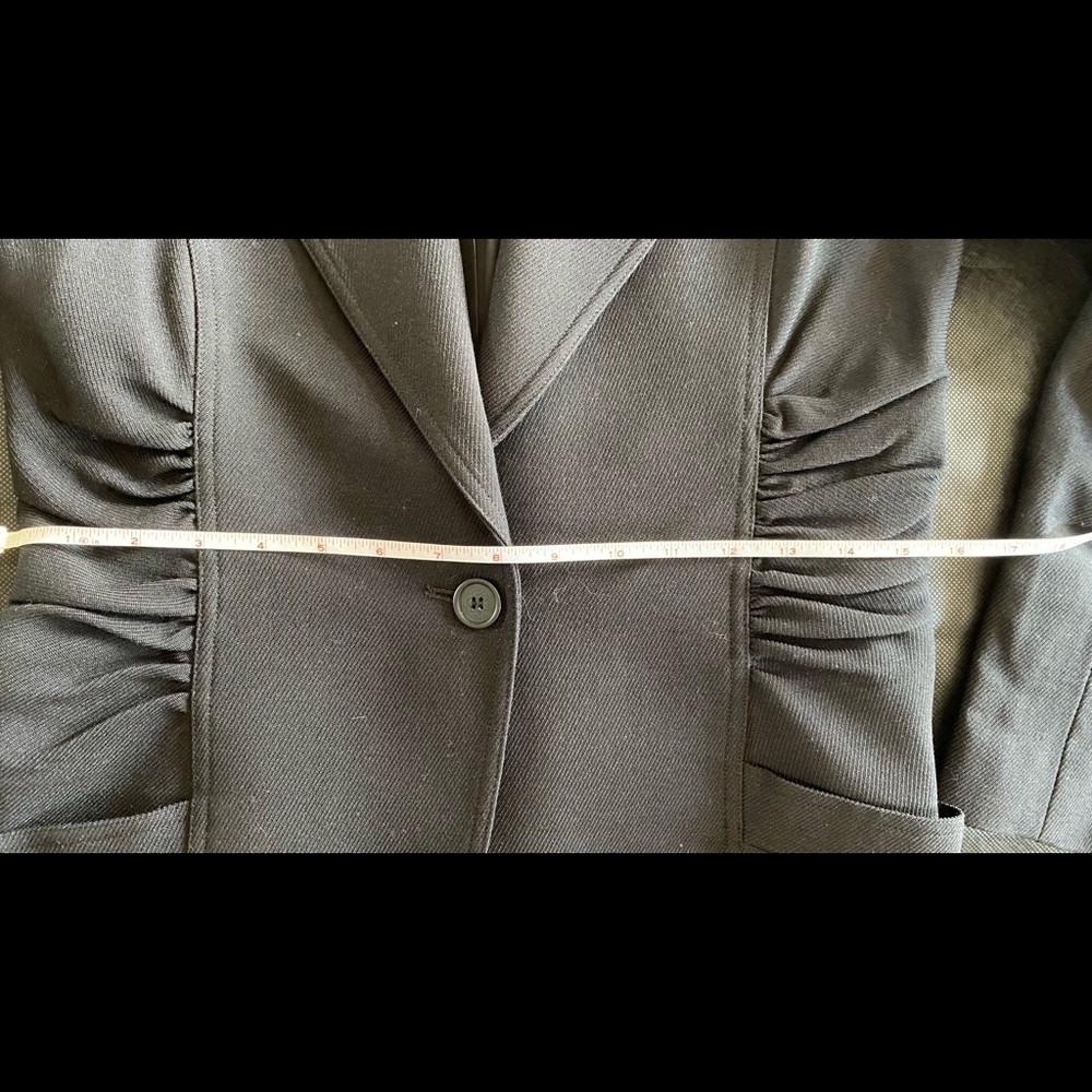 ❌SOLD❌NWT - Smythe - Rusched Blazer Size 8 - Picture 10 of 11